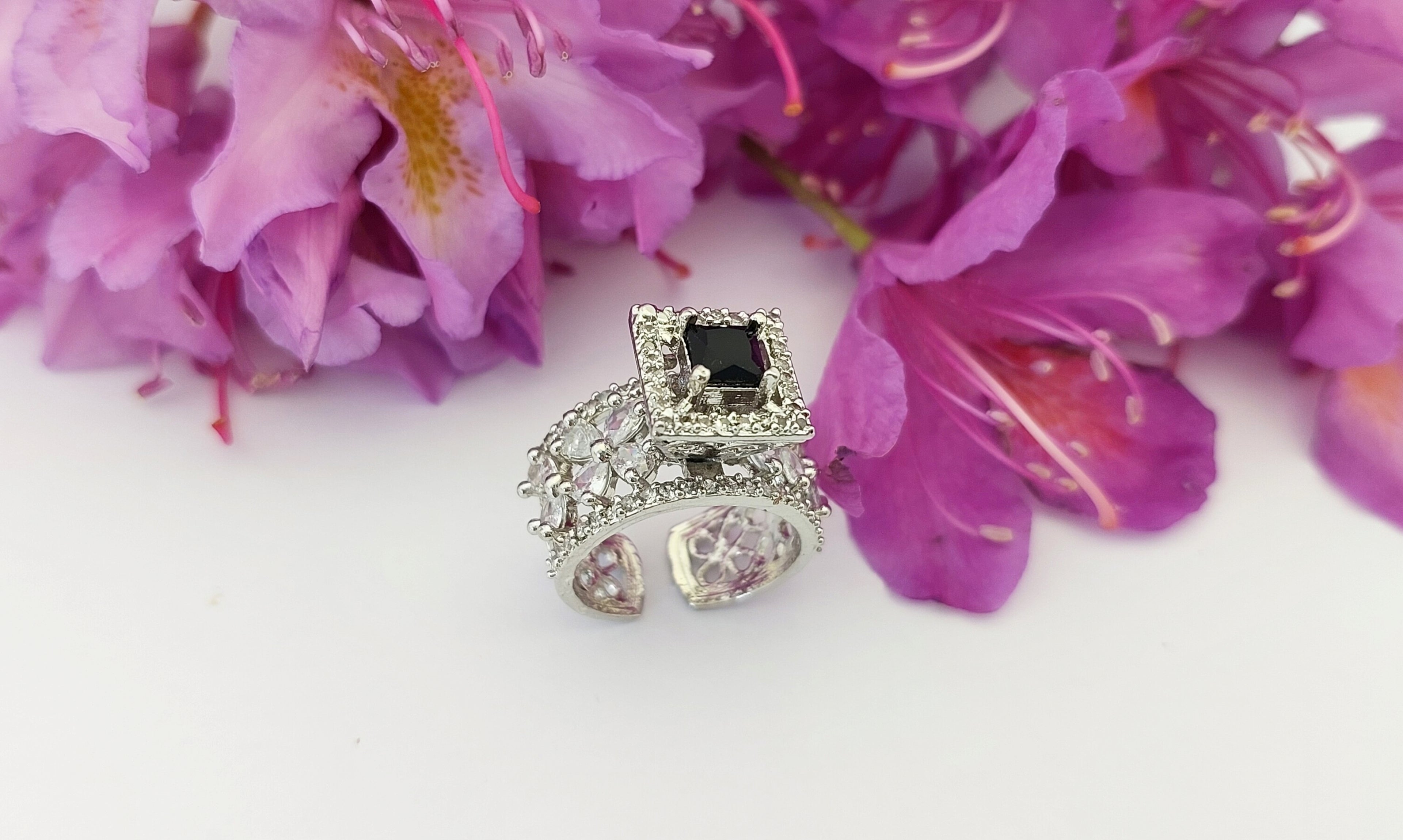 Floral grace band ring