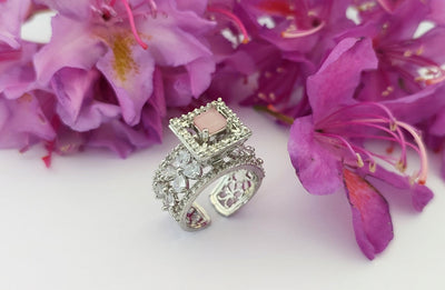 Floral grace band ring